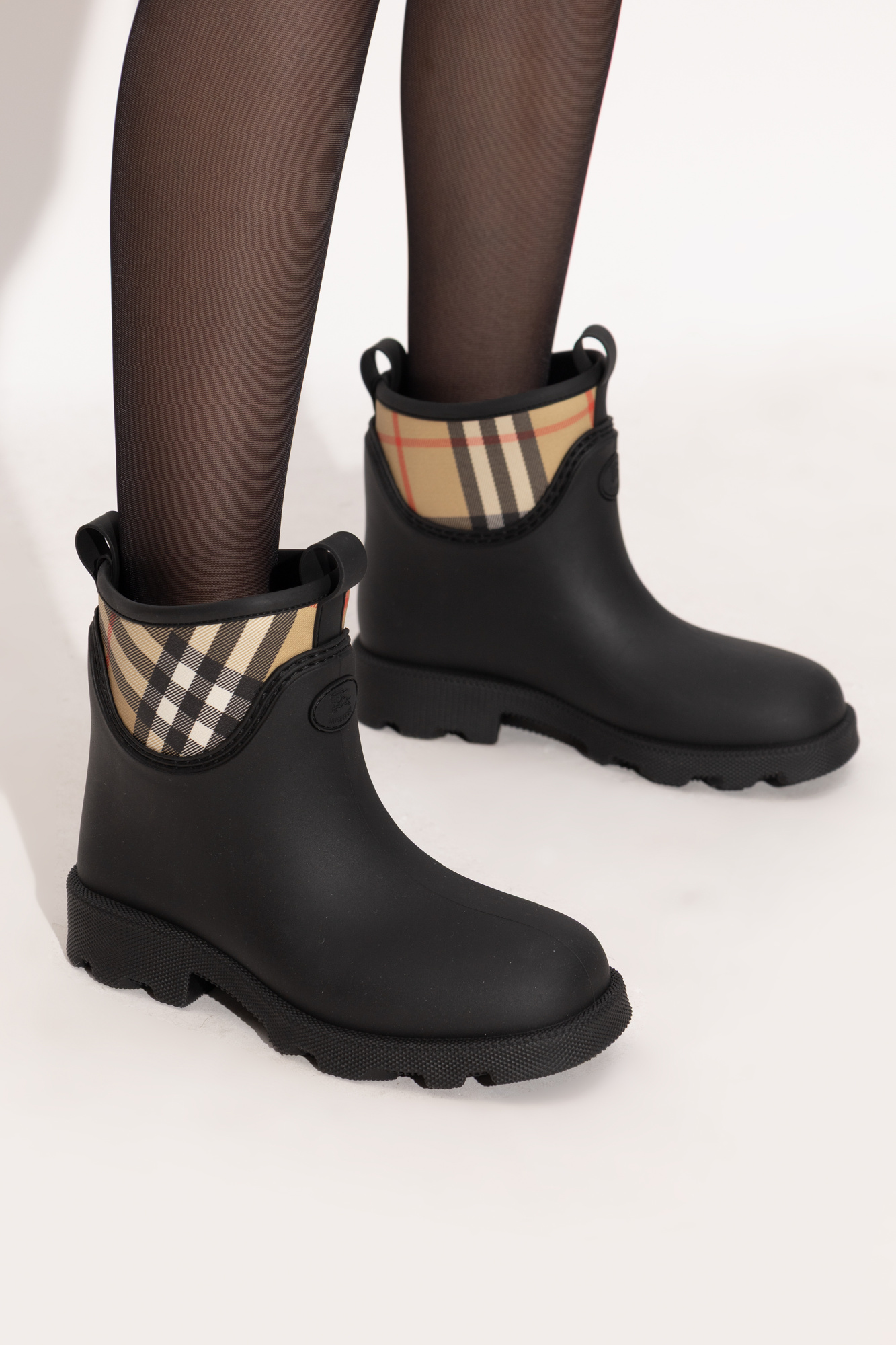レインブーツ Burberry FW25 'Marsh Stamp' ankle boots (8111712 BLACK) Black Marsh Stamp wellington boots Burberry - Vitkac Canada